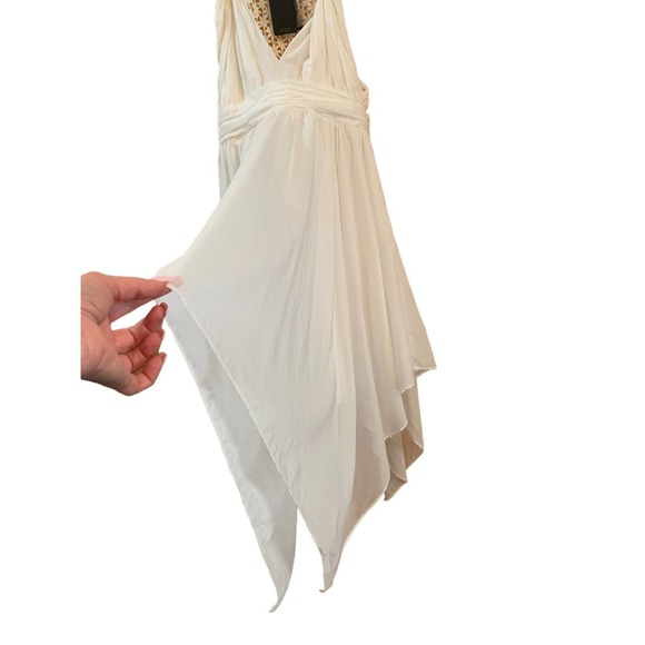 NWT Guess Women’s White Twisted Tank, Size 6 K224 - Picture 8 of 16